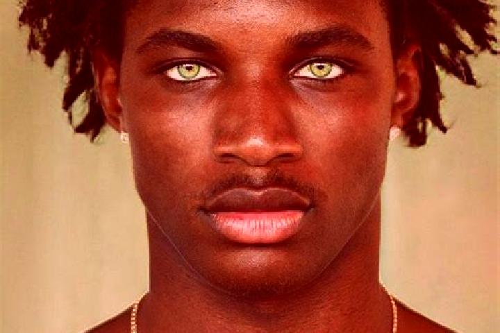 Abigail, 20, a black green-eyed middle eastern companion based in Poggio Rusco. Offering Couples, Travel Companion, Massage. Available for incall and outcall...