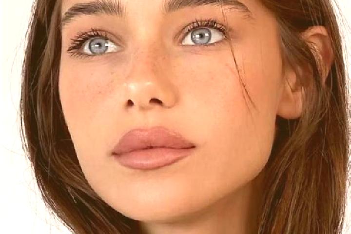Abigail, 20, a brunette blue-eyed ebony companion based in Sakharovo. Offering Girlfriend Experience, Deep French Kissing, Couples, Massage, Erotic Massage. ...
