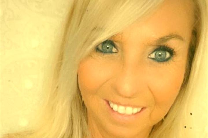 Abigail, 20 — Escort in Belle Rive, Canada