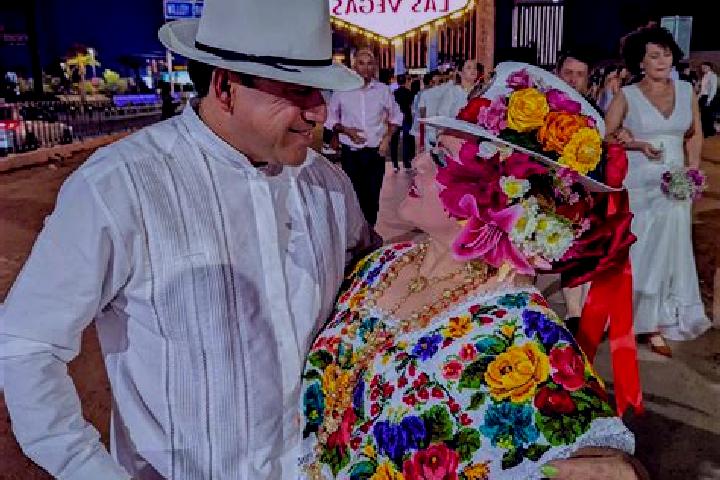 Abigail, 20 — Escort in Buctzotz, Mexico
