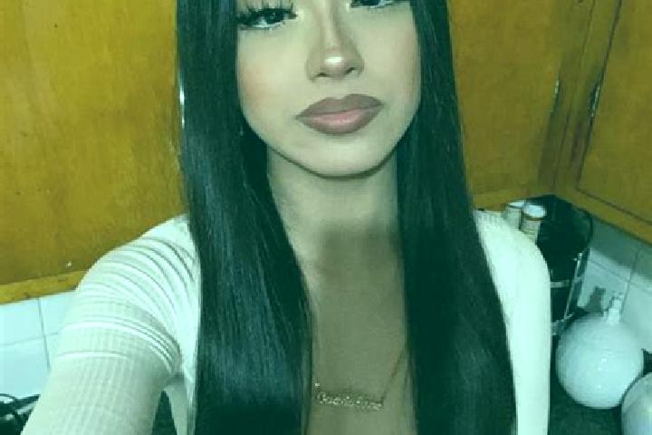 Abigail, 21, a black brown-eyed latina companion based in De Graff. Offering Party Girl, Deep French Kissing, Erotic Massage, CIM. Available for incall and o...