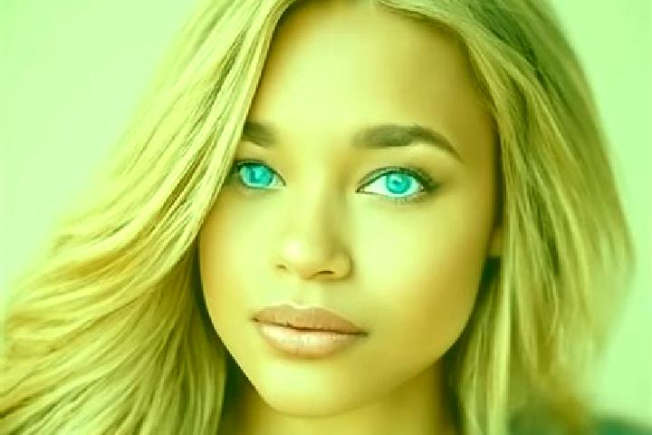 Abigail, 21, a blonde blue-eyed latina companion based in Mileb. Offering Dinner Date, OWO, Travel Companion, Roleplay. Available for incall and outcall, day...