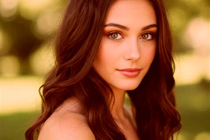 Abigail, 21, a chestnut hazel-eyed european companion based in Wat Bot. Offering Overnight, GFE, Couples, Girlfriend Experience. Available for incall and out...