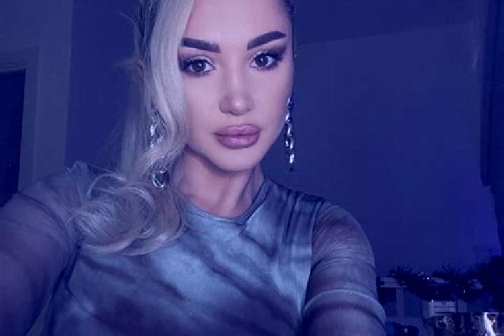 Abigail, 21, a dark blonde amber-eyed indian companion based in Tczow. Offering Domination, BDSM, Travel Companion. Available for incall and outcall, day and...