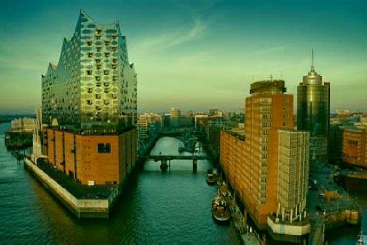 Abigail, 21 — Escort in HafenCity, Germany