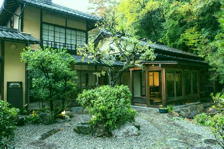 Abigail, 21 — Escort in Uozu, Japan
