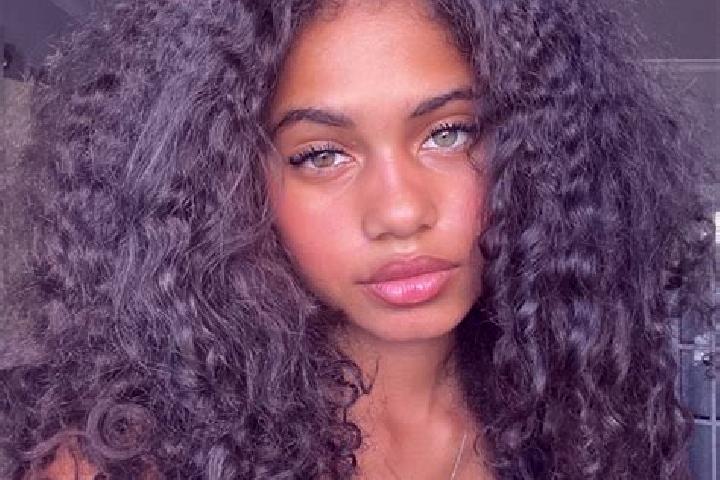 Abigail, 22, a chestnut blue-eyed ebony companion based in Taucha. Offering A-Level, Dinner Date, Duos, Roleplay. Available for incall and outcall, day and e...