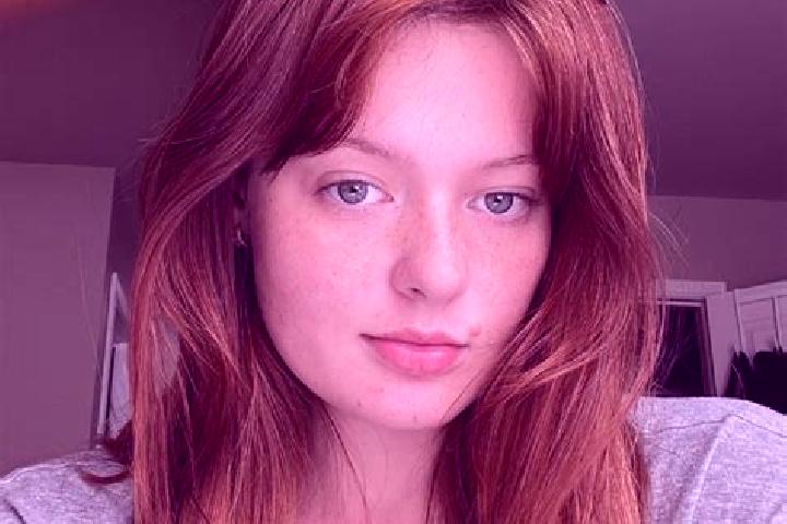 Abigail, 22, a red brown-eyed caucasian companion based in Entrammes. Offering Girlfriend Experience, 69, A-Level. Available for incall and outcall, overnigh...