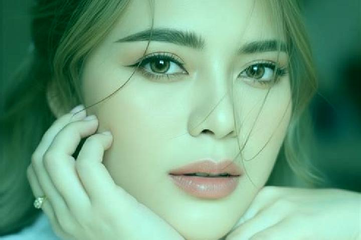 Abigail, 22 — Escort in Chaturaphak Phiman, Thailand