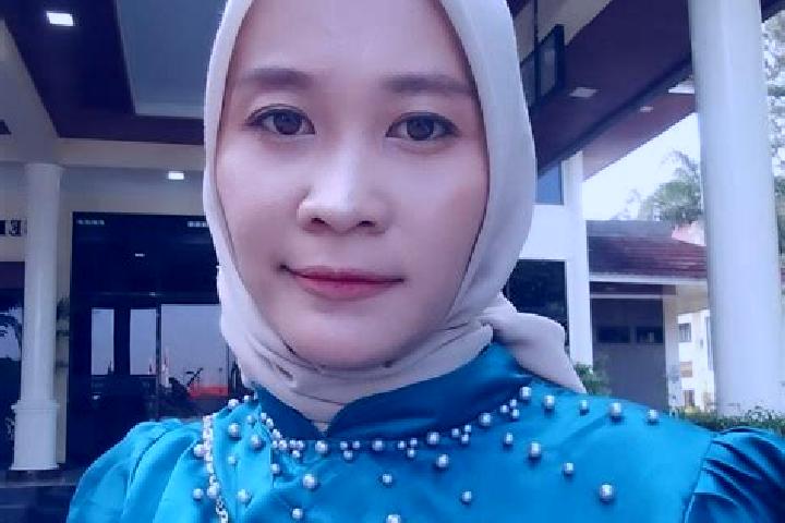 Abigail, 22 — Escort in Tekik Wetan, Indonesia
