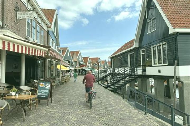 Abigail, 22 — Escort in Volendam, Netherlands
