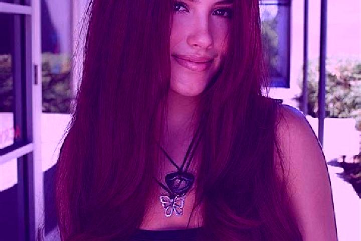 Abigail, 23, a auburn dark-eyed caribbean companion based in Poncin. Offering OWO, CIM, Roleplay, Couples, Travel Companion. Available for incall and outcall...