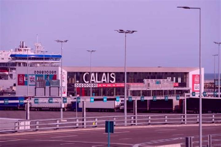 Abigail, 23 — Escort in Calais, France