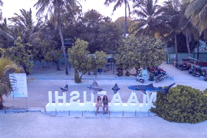 Abigail, 23 — Escort in Madifushi, Maldives