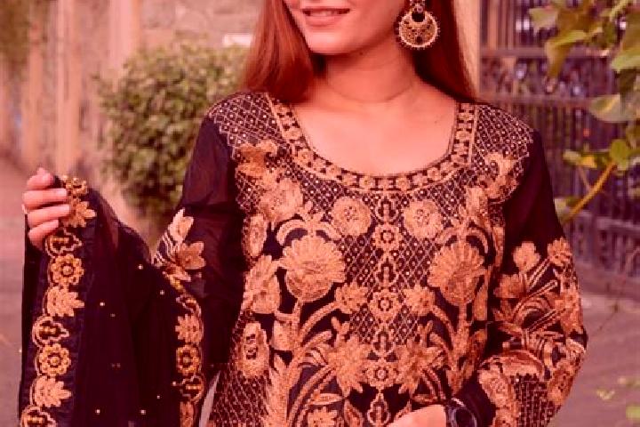 Abigail, 23 — Escort in Nurmahal, India