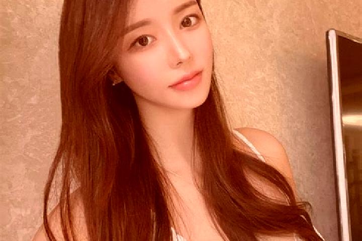 Abigail, 23 — Escort in Tieshangang, China
