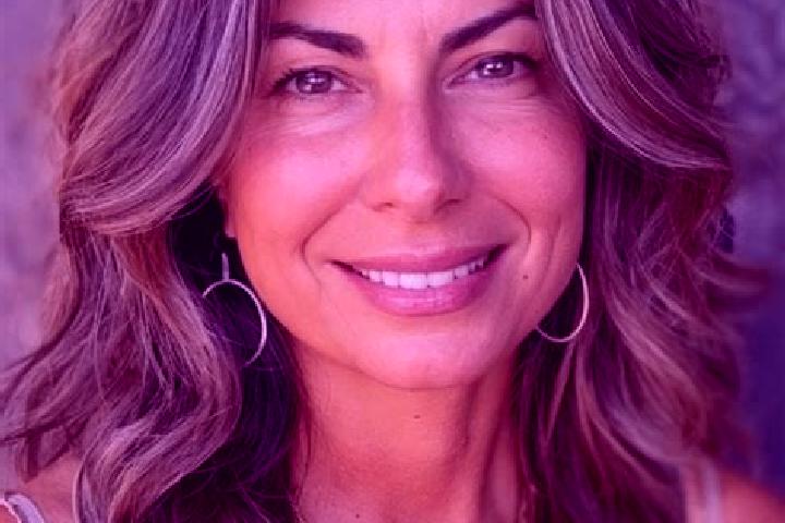 Abigail, 24, a brunette grey-eyed latina companion based in Wailea-Makena. Offering Tantra, BDSM, Party Girl, 69, CIM. Available for incall and outcall, day ...