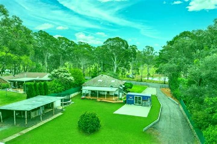 Abigail, 24 — Escort in Belimbla Park, Australia