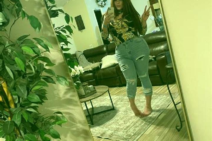 Abigail, 24 — Escort in Cuied, Romania
