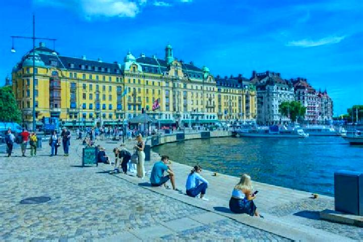 Abigail, 24 — Escort in Kungsoer, Sweden