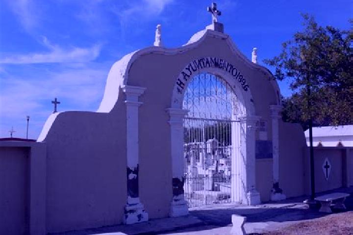 Abigail, 24 — Escort in Santa Maria Endare, Mexico