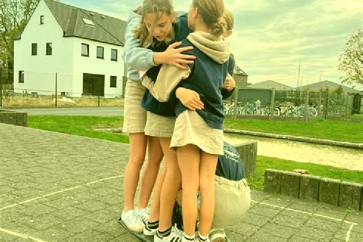 Abigail, 24 — Escort in Sint-Baafs-Vijve, Belgium