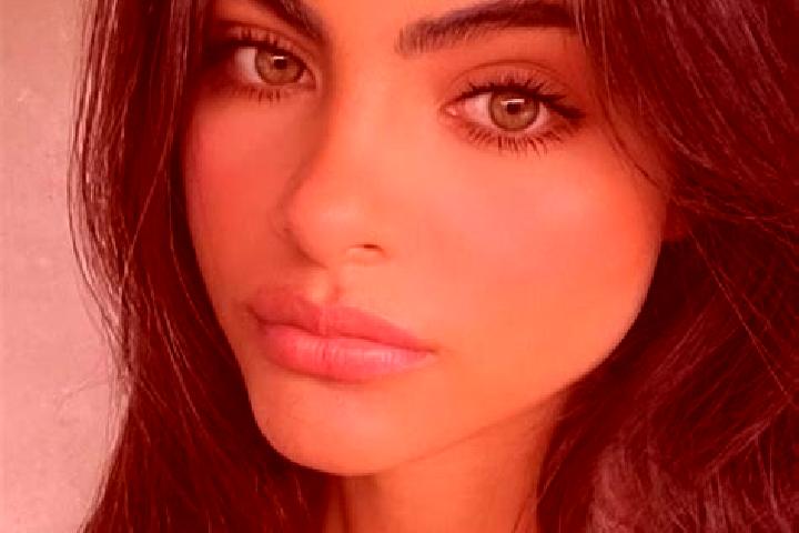 Abigail, 25, a red dark-eyed indian companion based in Altissimo. Offering GFE, Striptease, Erotic Massage, Prostate Massage. Available for incall and outcal...