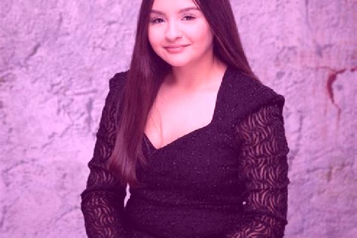 Abigail, 25 — Escort in Barron, United States