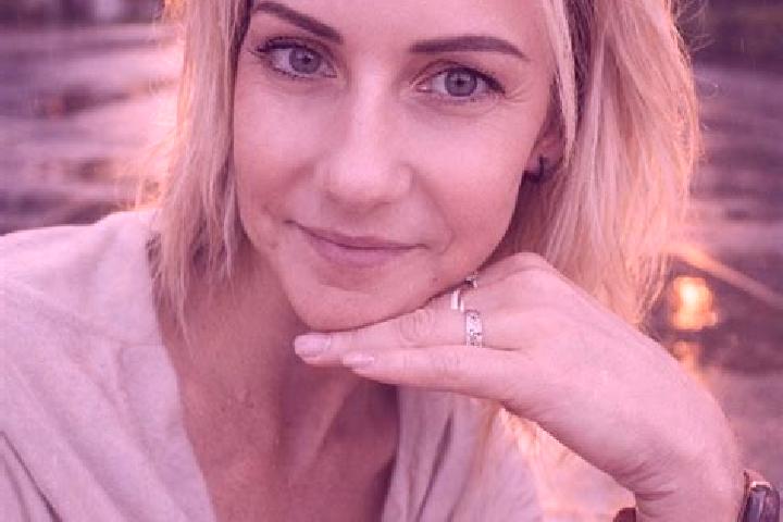 Abigail, 25 — Escort in Jirkov, Czech Republic