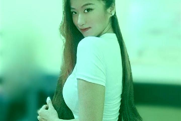 Abigail, 25 — Escort in Tiguion, Philippines