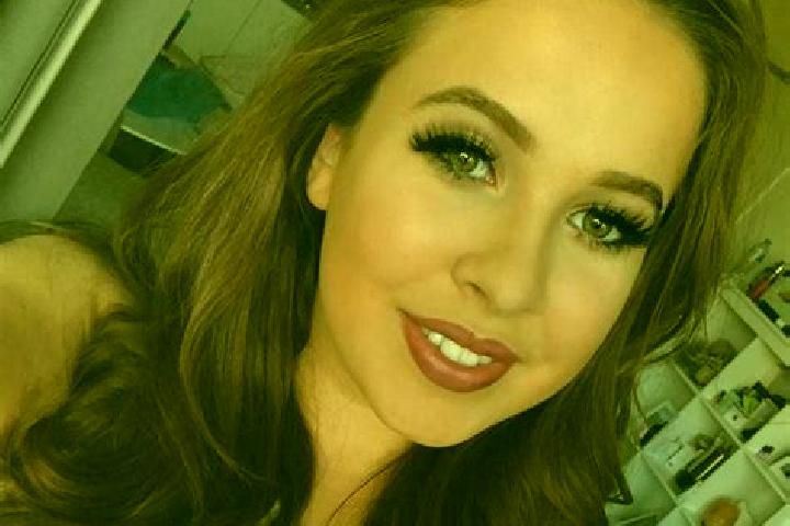 Abigail, 26, a blonde brown-eyed caucasian companion based in Forfar. Offering Striptease, Overnight, 69. Available for incall and outcall, day and evening d...