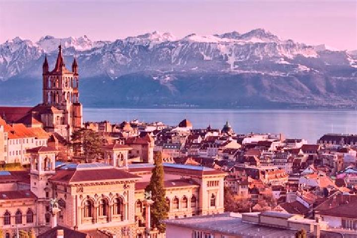 Abigail, 26 — Escort in Le Vaud, Switzerland
