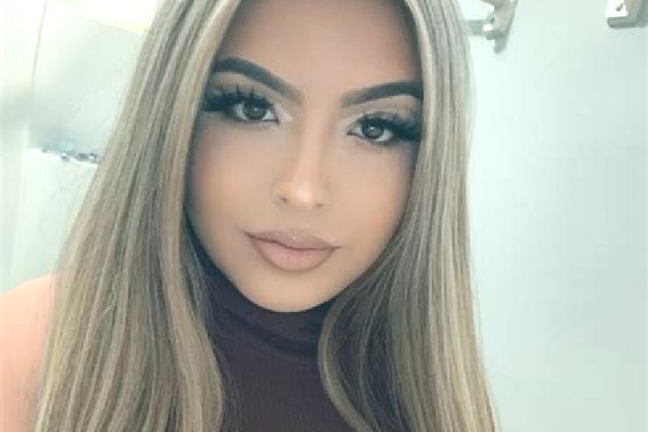Abigail, 27, a blonde dark-eyed latina companion based in Forest City. Offering OWO, Tantra, Deep French Kissing, Party Girl. Available for incall and outcal...