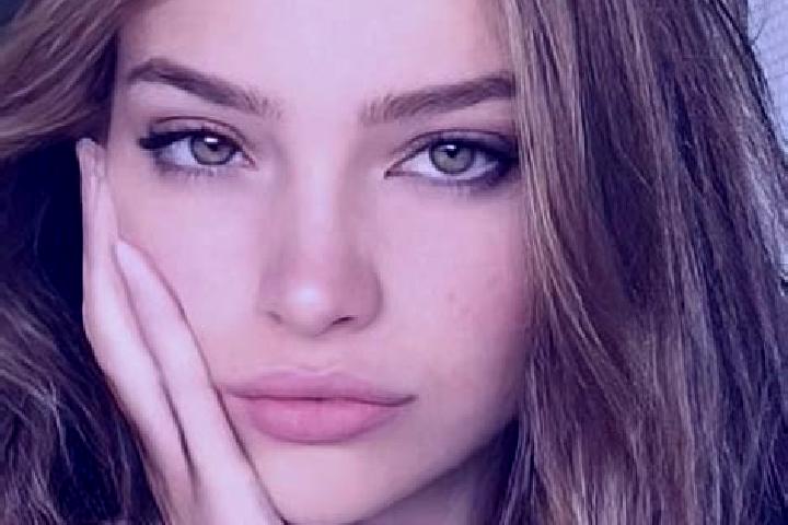 Abigail, 27, a chestnut hazel-eyed slavic companion based in Erfelek. Offering Duos, Prostate Massage, Deep French Kissing. Available for incall and outcall,...