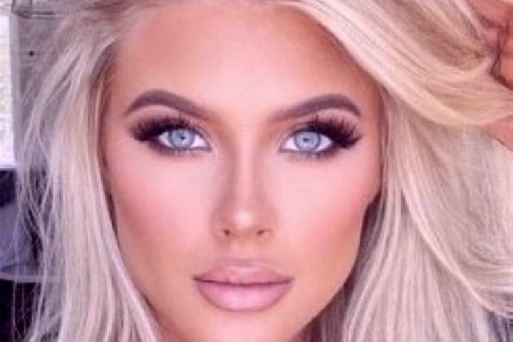 Abigail, 27, a platinum blonde blue-eyed caucasian companion based in Tanasoaia. Offering CIM, Roleplay, Tantra, Prostate Massage, A-Level. Available for inc...