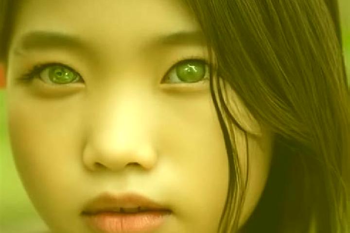 Abigail, 28, a dark blonde green-eyed asian companion based in Yoenlue. Offering GFE, Couples, Roleplay. Available for incall and outcall, overnight bookings...