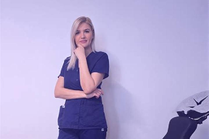 Abigail, 28 — Escort in Gura Vaii, Romania