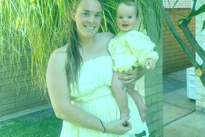 Abigail, 28 — Escort in Paringa, Australia