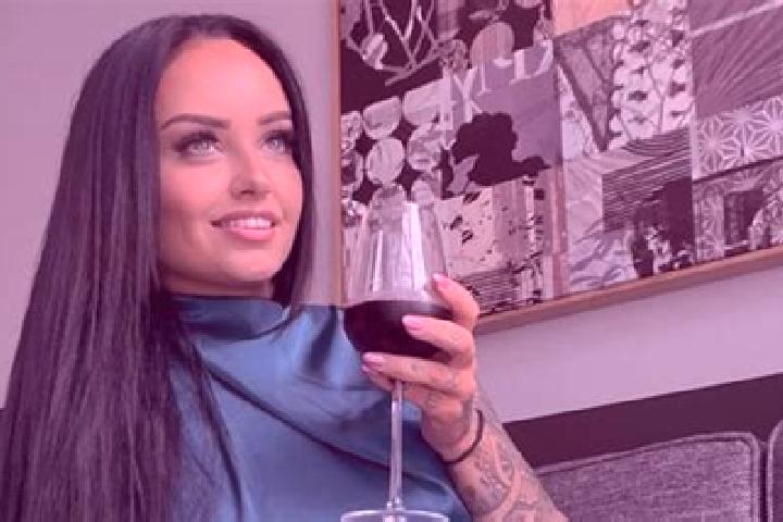 Abigail, 28 — Escort in Rose Lodge, United States