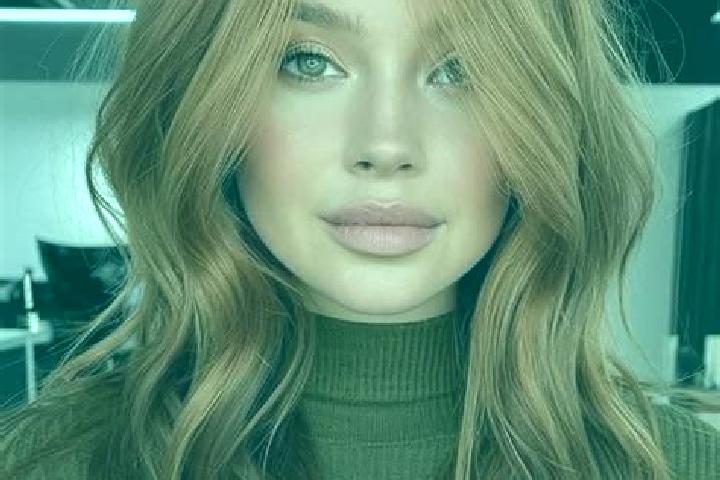 Abigail, 29, a auburn hazel-eyed slavic companion based in Estrada. Offering 69, Duos, Deep French Kissing. Available for incall and outcall, overnight booki...