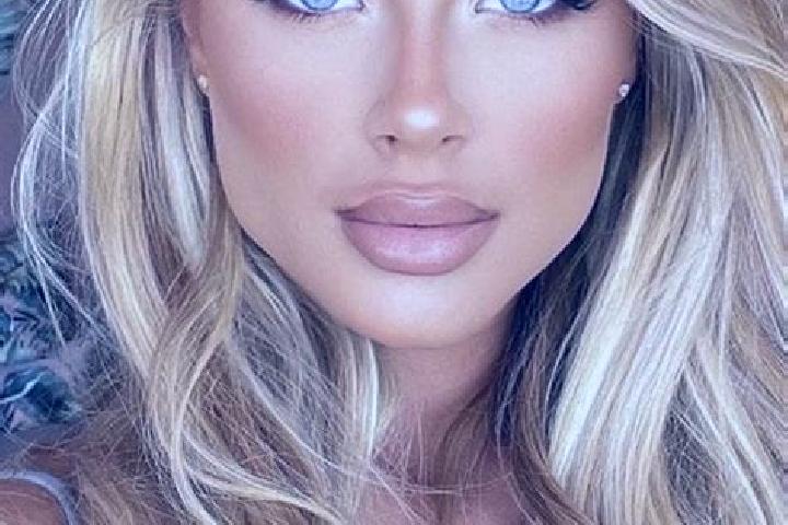 Abigail, 29, a blonde blue-eyed latina companion based in Tailing. Offering Girlfriend Experience, OWO, A-Level, Prostate Massage. Available for incall and o...