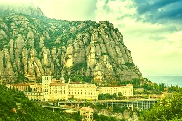 Abigail, 29 — Escort in Monserrat, Spain
