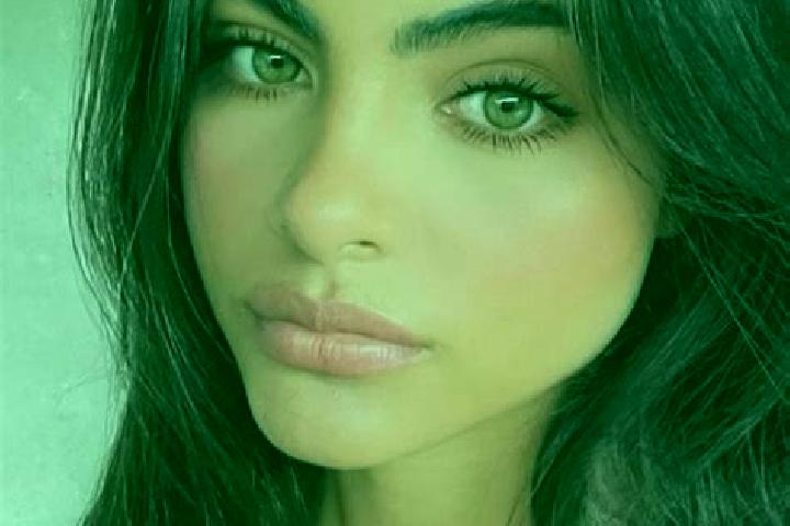 Abigail, 30, a auburn amber-eyed indian companion based in Pancorbo. Offering Overnight, Dinner Date, Deep French Kissing, Fetish, Girlfriend Experience. Ava...