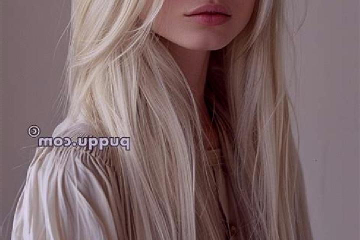 Abigail, 30, a platinum blonde blue-eyed latina companion based in Santa Maria del Toachi. Offering Overnight, A-Level, Erotic Massage, Tantra. Available for...