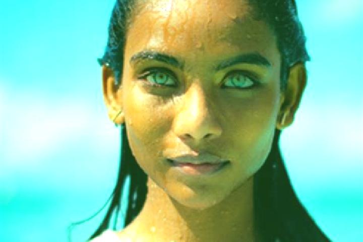 Abigail, 30, a red blue-eyed indian companion based in Ngaparou. Offering CIM, Party Girl, Domination. Available for incall and outcall, day and evening dates.