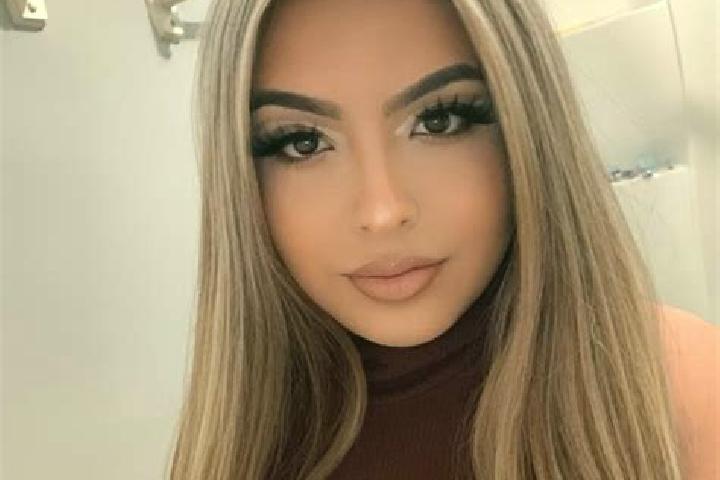 Abigail, 30, a red blue-eyed mixed companion based in Portomarin. Offering Party Girl, Massage, Prostate Massage, 69. Available for incall and outcall, overn...