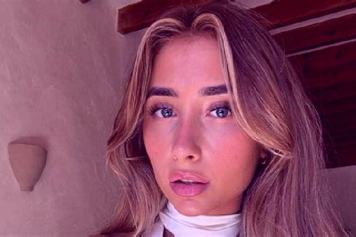 Abigail, 30 — Escort in Bayt Imrin, Palestine