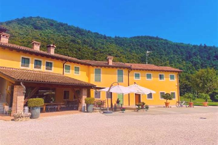 Abigail, 30 — Escort in Sala Baganza, Italy
