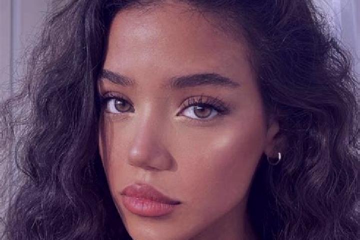 Abigail, 31, a black brown-eyed caucasian companion based in Okanagan Mission. Offering 69, Girlfriend Experience, Duos. Available for incall and outcall, ov...