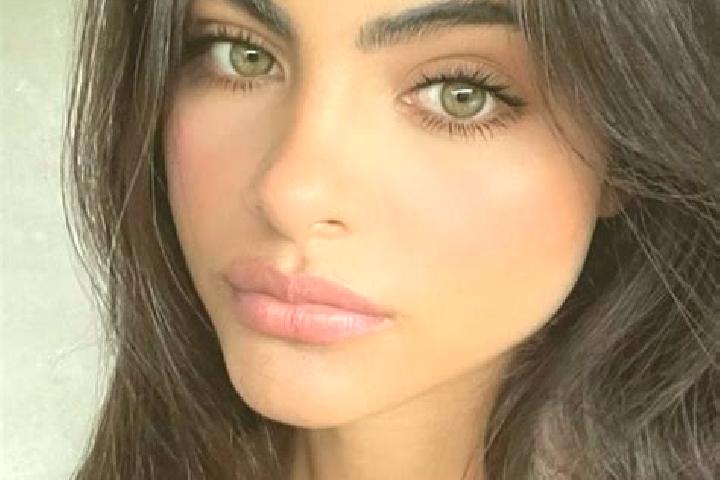 Abigail, 31, a black dark-eyed indian companion based in Bovino. Offering 69, Prostate Massage, Erotic Massage, Girlfriend Experience, Striptease. Available ...